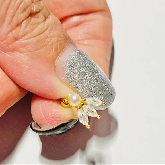 Birdie Pearl Marquise Clear Crystal CZ 18k Gold Plated S925 Pierced Earring 1pc - Picture 5 of 9